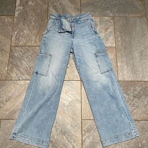 American Eagle Outfitters Light Blue Denim Jeans